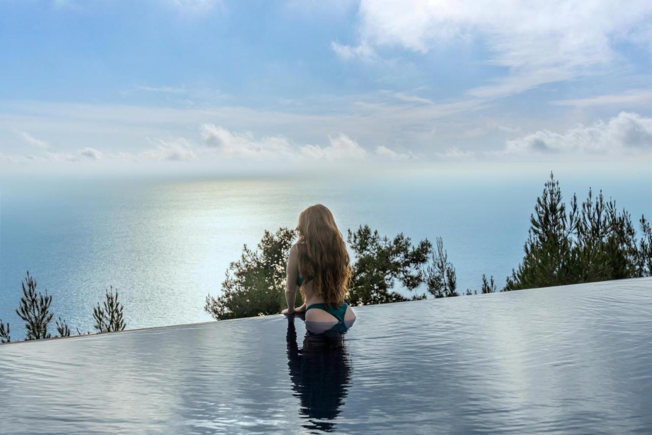 Serenity Boutique Suites Athánion Eksteriør bilde