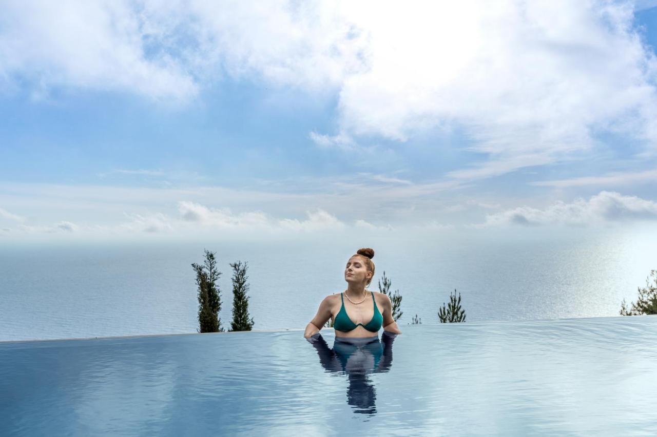 Serenity Boutique Suites Athánion Eksteriør bilde