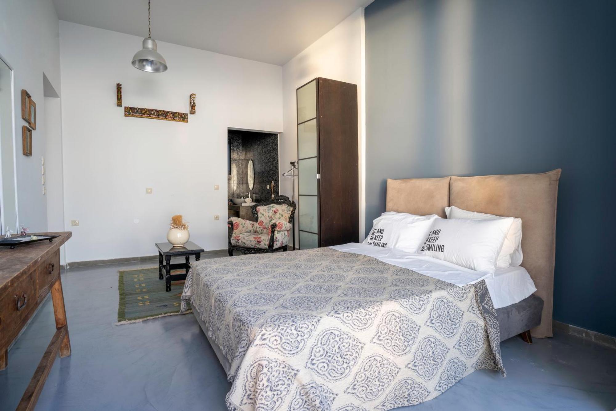 Serenity Boutique Suites Athánion Eksteriør bilde