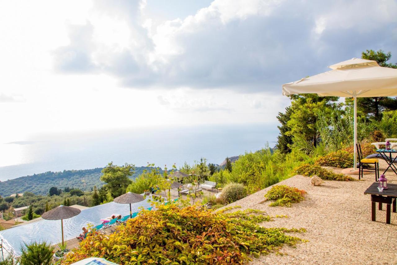 Serenity Boutique Suites Athánion Eksteriør bilde